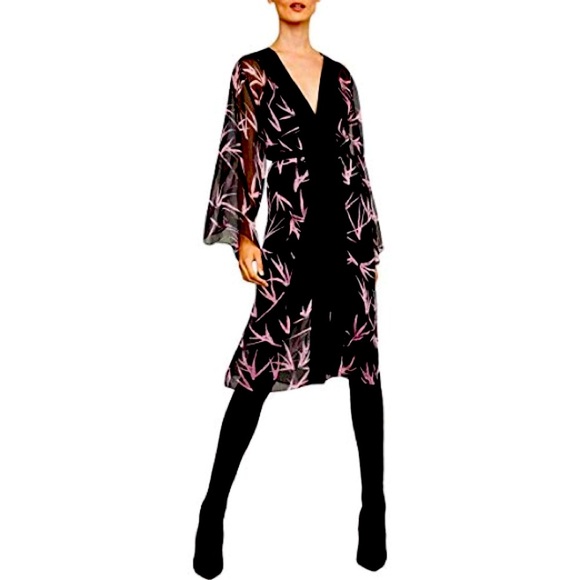 NEW w tags BCBGMAXAZRIA lilac print robe  dress - Picture 5 of 11